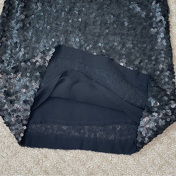 Theory Ondrea Black Sequins Over Silk Tank Top (P1) - Picture 8 of 12